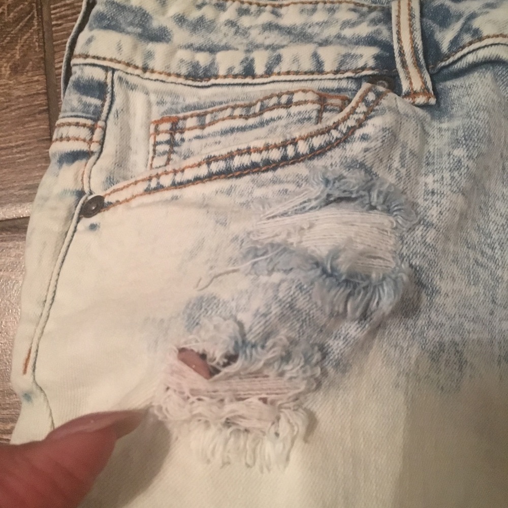 BULLHEAD high rise jean short - Picture 4 of 7